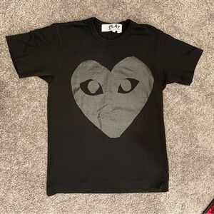Comme des Garçons PLAY Heart Graphic Tee Small